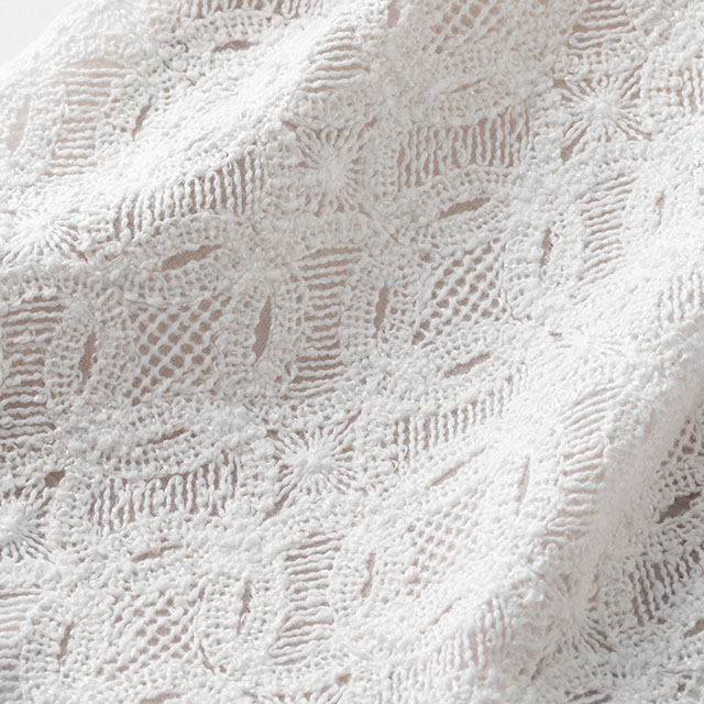 刺繍のポシェット