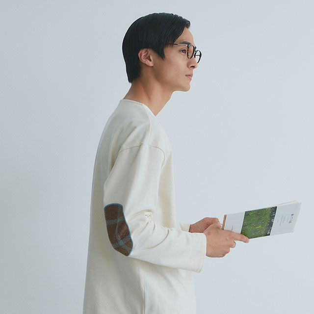 布ぬのバスクシャツ　ネップ糸綾織