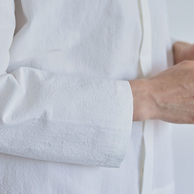 綿麻の畝織　羽織ブラウス