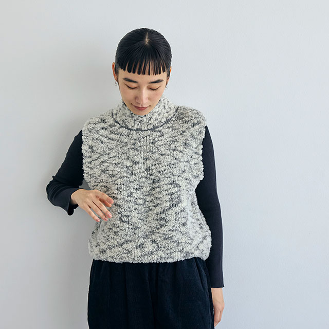 COOHEMコラボ　ニットベスト