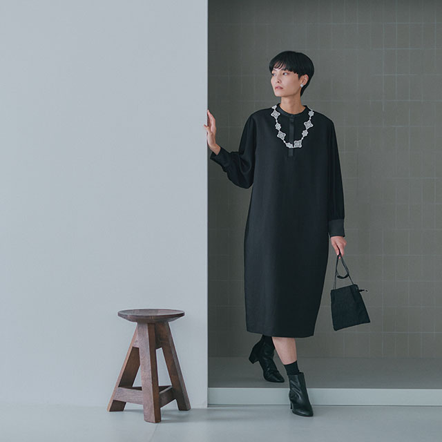 リネンコットンとサテンのワンピース