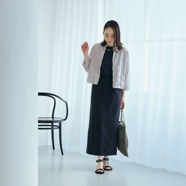 刺繍の七分袖羽織り丸紋