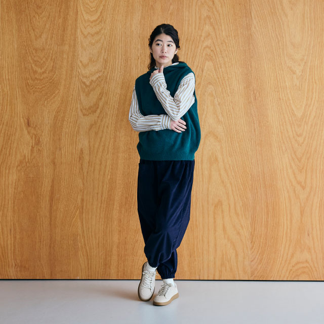 細コールのもんぺパンツ