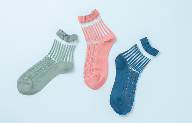 日本の涼を映した透かしデザイン