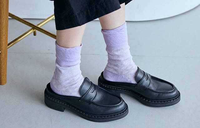 履き心地はやさしく、ずり落ちない