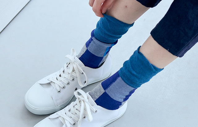 麻と綿の糸を掛け合わせて、さらっと心地よく