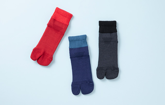 「山登り」を支える靴下