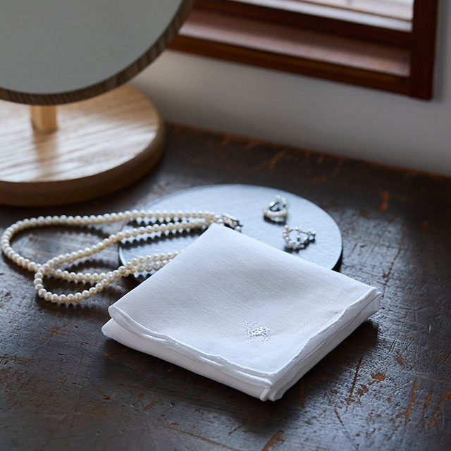 麻のハンカチ スカラップ