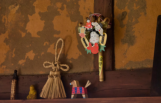 賑やかで楽しい、年中飾れる縁起物