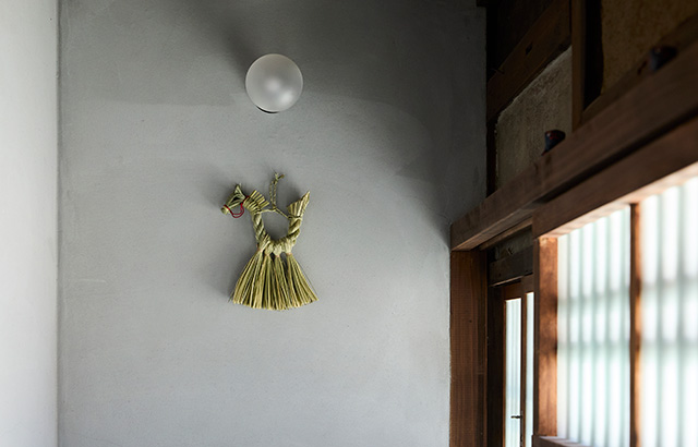 縁起のいい「勝藁」で作ったしめ飾り