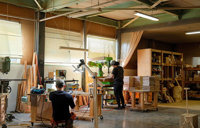 広葉樹を用いたものづくりに取り組む「木と暮らしの制作所」