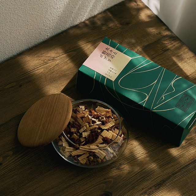 野花のポプリ 硝子の蓋物 セット