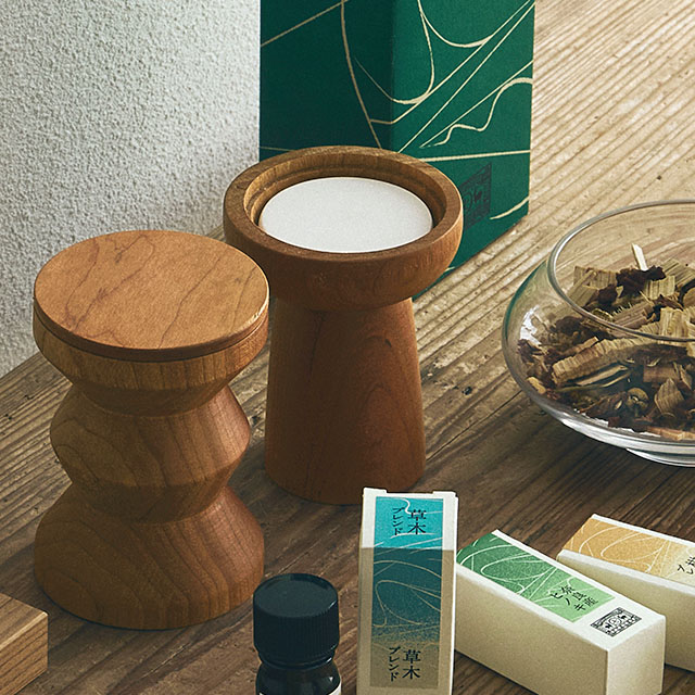 木々と野花のポプリ