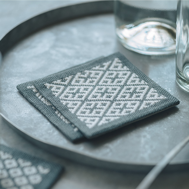 くらしの工藝布「こぎん刺し」