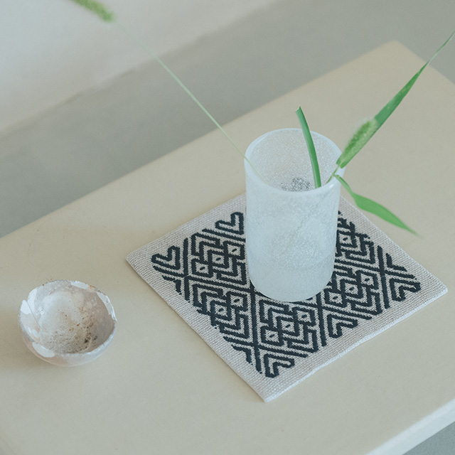 くらしの工藝布「こぎん刺し」