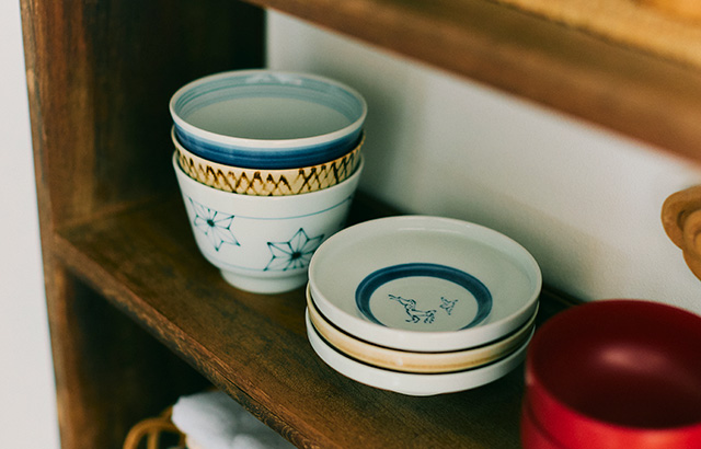 選べる3つのデザイン。蓋裏の絵柄もポイント