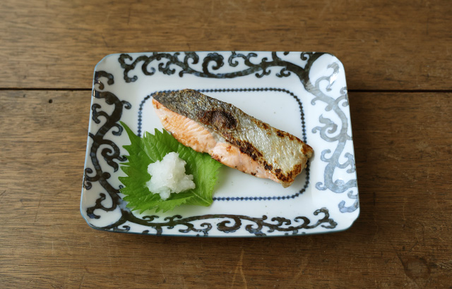 「瀬戸焼」の窯元と作る、日常使いの磁器