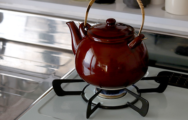 直火で沸かす、まろやかなお湯