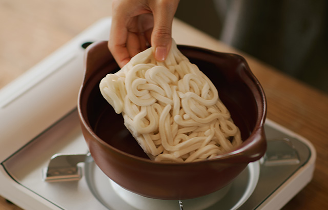 ちょっと大きめがちょうどいい。忙しい毎日の相棒になる土鍋