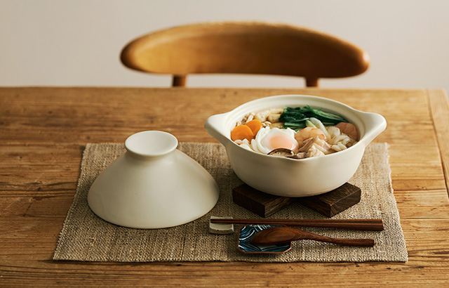 ちょっと大きめがちょうどいい。忙しい毎日の相棒になる土鍋