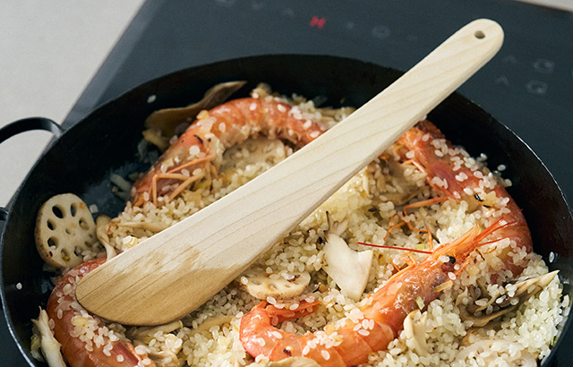 小回りが利き、つい手にしてしまう調理へら