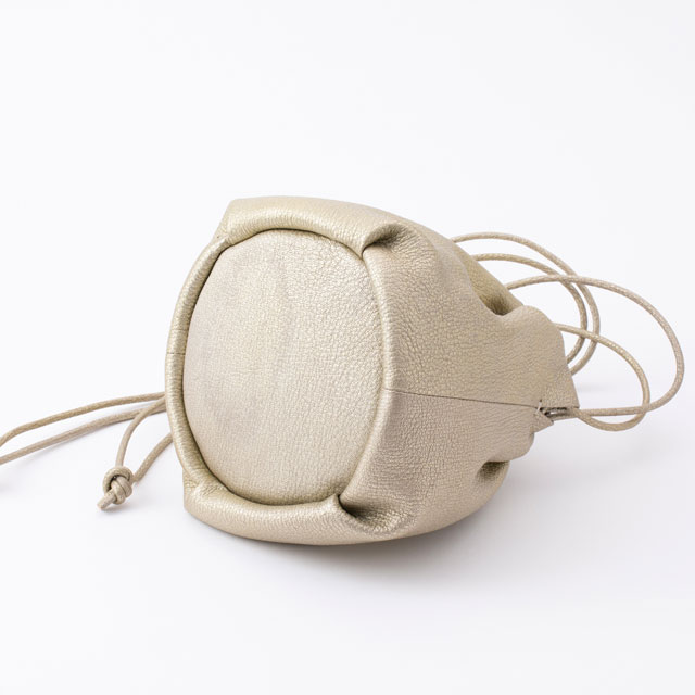 Inswirl KINCHAKU BAG MEDIUM