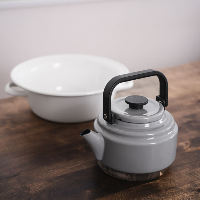 「IH使用可」　アムケトル 205　ベージュ 2.0L