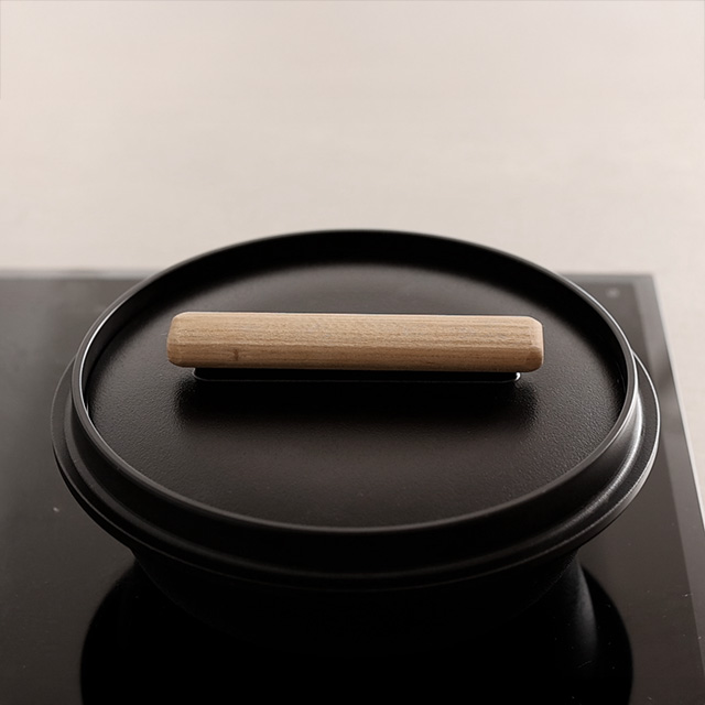 【先行予約】羽釜鍋（IH対応）と「坂ノ途中」からお届け炊き込みご飯セット（10月中旬～下旬ごろ発送予定）