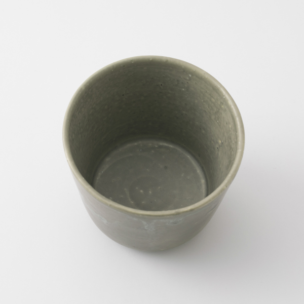 番茶　小袋　青柳番茶・ほうじ番茶・茶の木番茶/重ねてしまえる常滑焼の湯呑　白・灰色