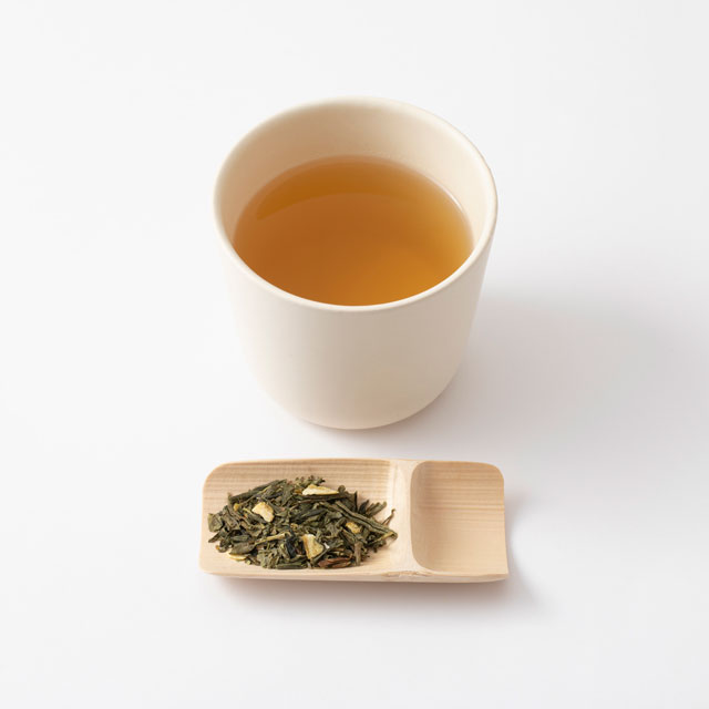 硝子の猪口カップ 縞々・菊花 / レモン番茶 小袋