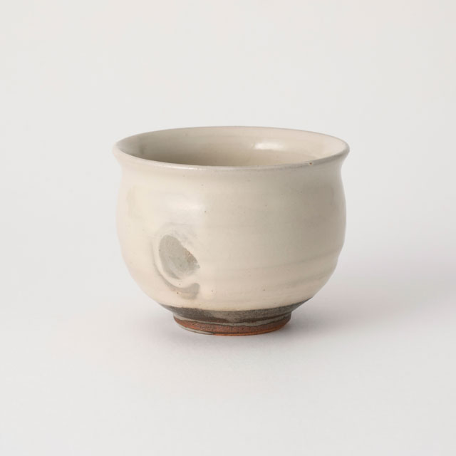 茶ノ吉　烏龍茶 / ふくら湯呑 信楽焼 指紋粉引