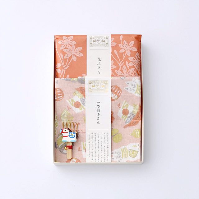 お正月ふきん3枚のセット　紅