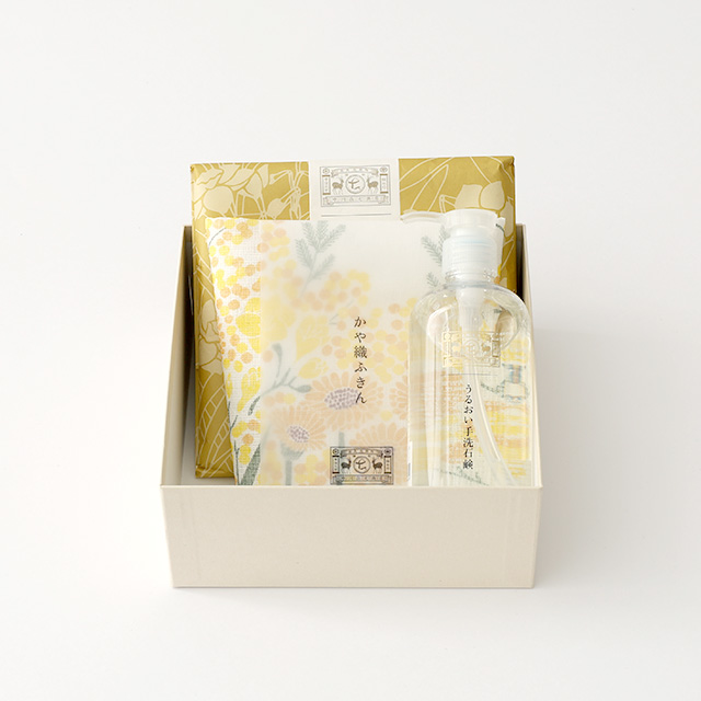 うるおい手洗石鹸・かや織ふきん 花束・「彩り豊かな」花ふきん