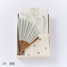 ホタテ形扇子 モール糸ドビー／タオルハンカチ　マンガン染／植物の香りのひんやりリフレッシュシート（NR2）