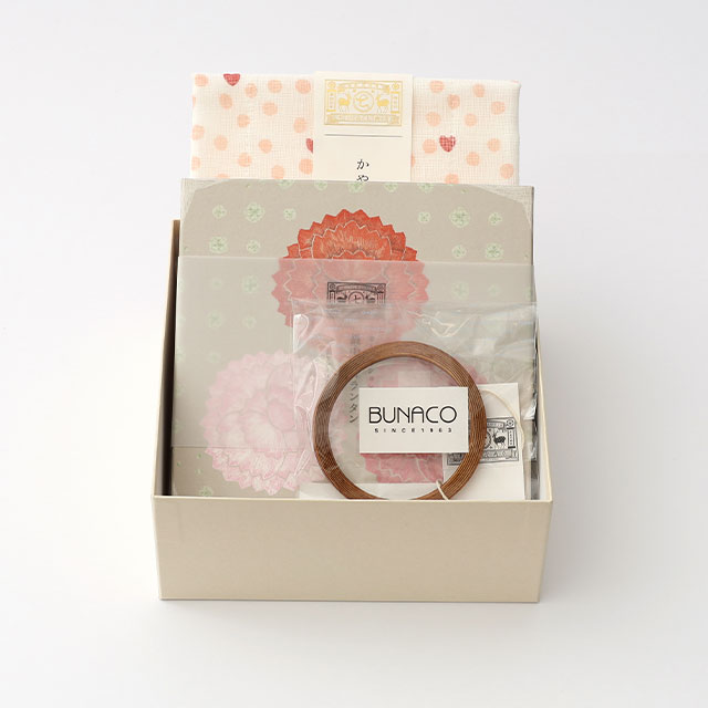 カーネーションの最中フロランタン／BUNACOブレスレット／かや織ふきん　ハート（NH45）