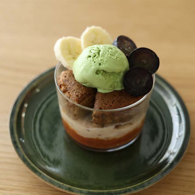 奈良の焙じ茶  丸カステラ  2個  /  奈良の和紅茶クッキー 7枚入 2個　4個セット